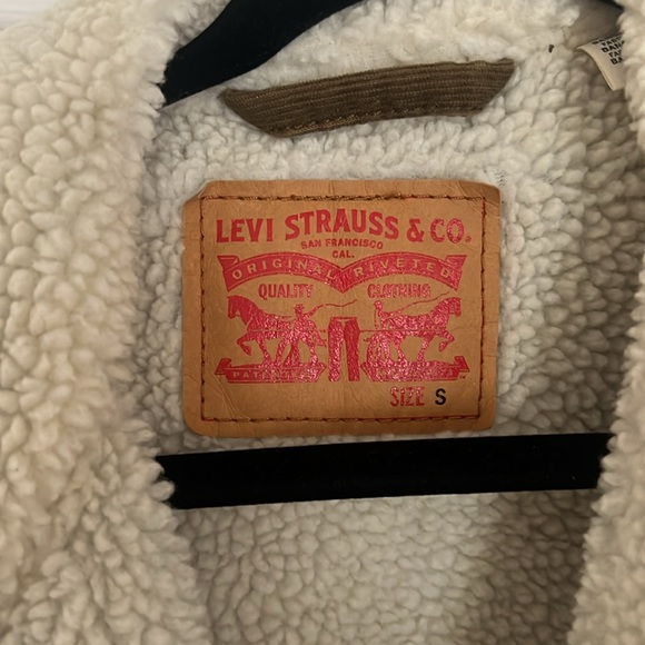 Levi’s men’s Sherpa jacket - corduroy - Picture 2 of 3